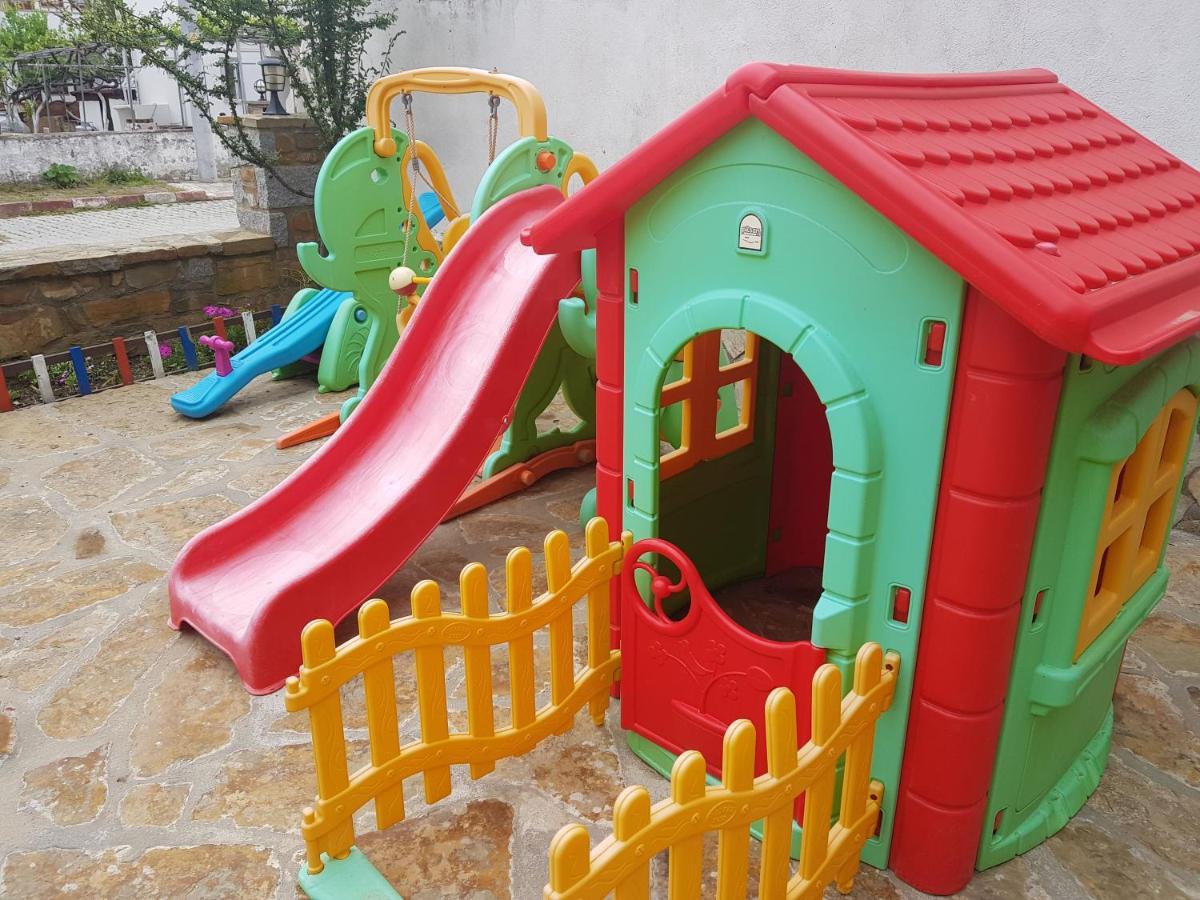 Yeni Bademli Konuk Evi Gokceada Exterior photo